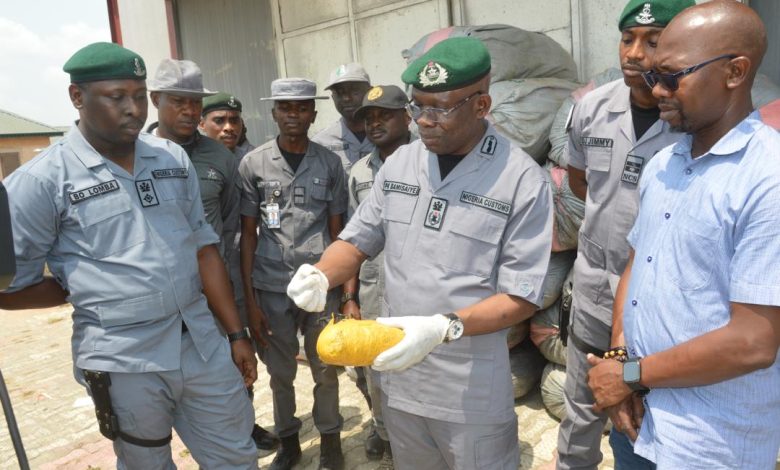 Customs WMC Cracks Down on Waterway Smuggling, Seizes 1,958kg of Cannabis