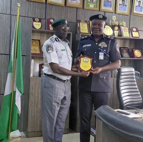 Customs, Police Strengthen Ties to Tackle Crime on Benue River