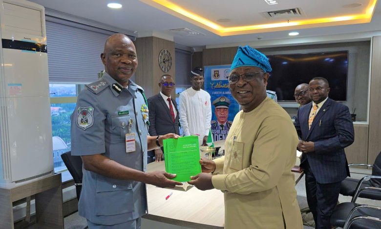Customs, NES Strengthen Ties to Promote Economic Development