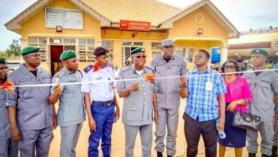 Jubilation as Customs Auction Seized PMS Worth ₦94.4m to Ibadan Residence