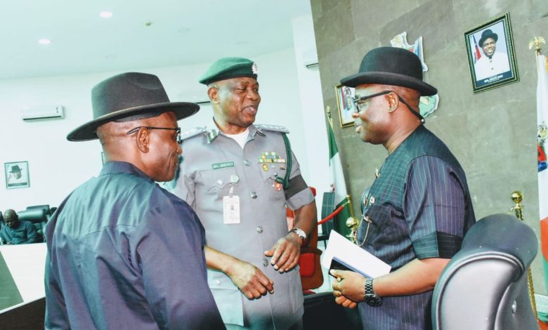 CGC Adeniyi Leads NCS, Wrestling Federation on Condolence Visit to Bayelsa Governor
