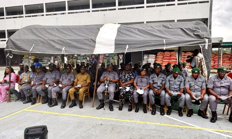 Oyo/Osun Customs Seizes Pistol, Magazines, Detonating Cords in N4.1bn Smuggling Interception